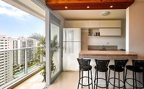 Apto com vista para a Lagoa na Barra da Tijuca RJ